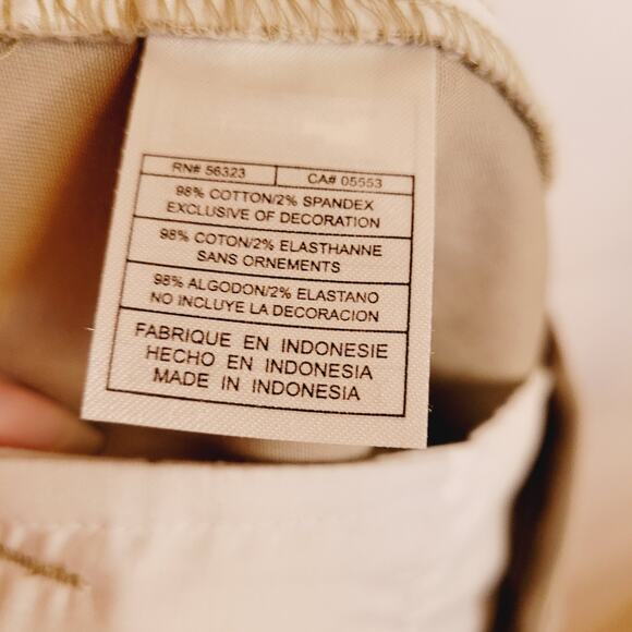 Nike Team pleated front khaki performance golf shorts - Picture 5 of 7